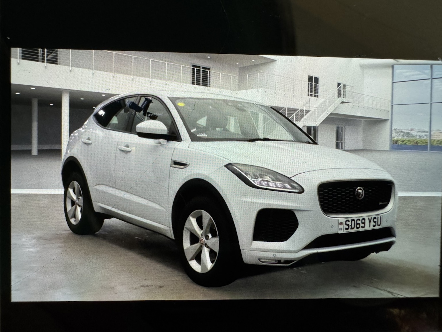 Used Jaguar E-Pace 2019 for sale - 76863894: Photo 1
