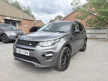 Used Land Rover Discovery Sport 2017 for sale - 78820710: Photo