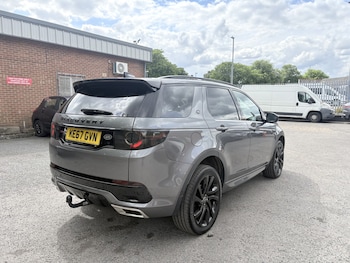Used Land Rover Discovery Sport 2017 for sale - 78820710: Photo