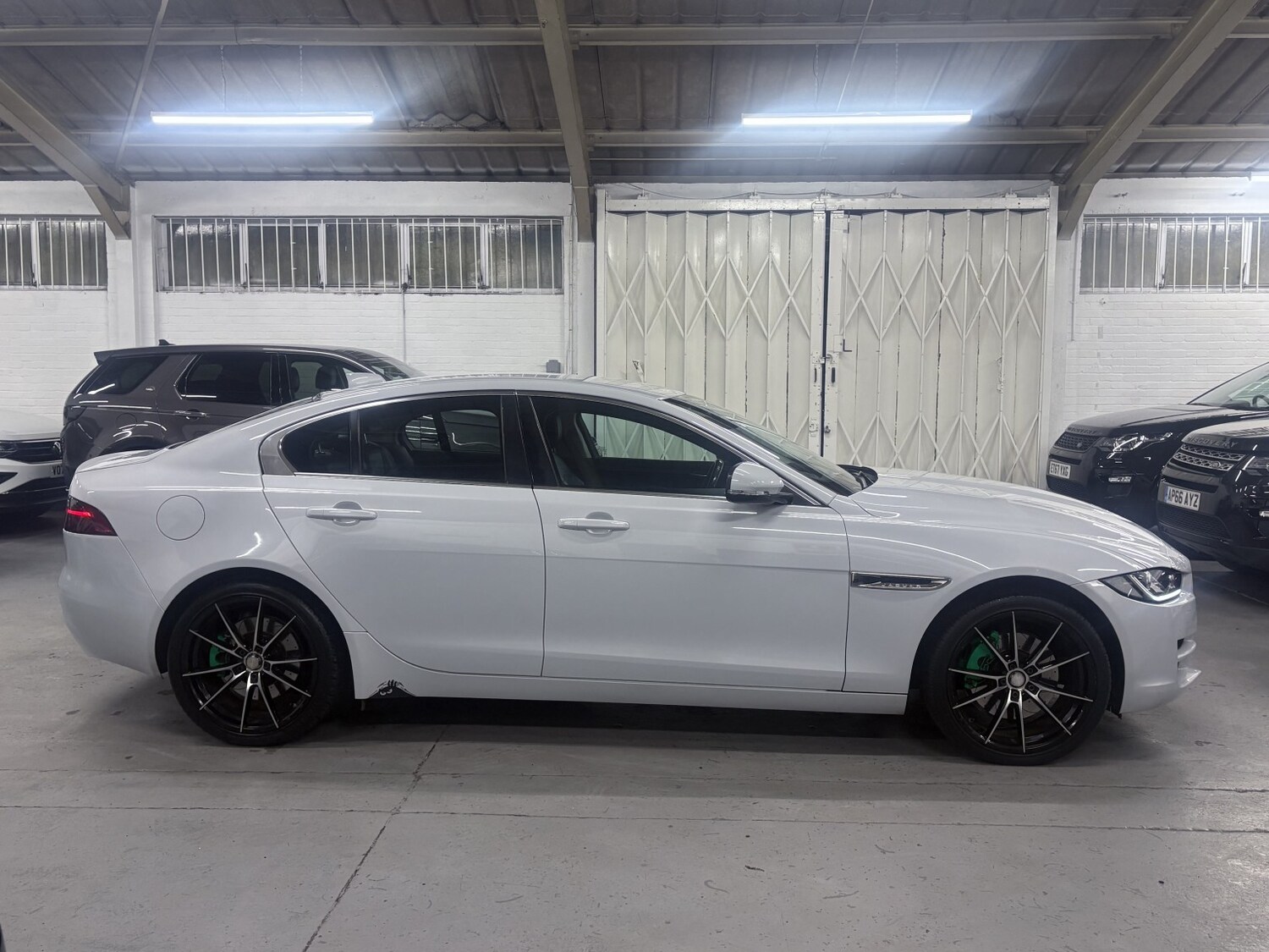 Used Jaguar XE 2017 for sale - 77822193: Photo 11