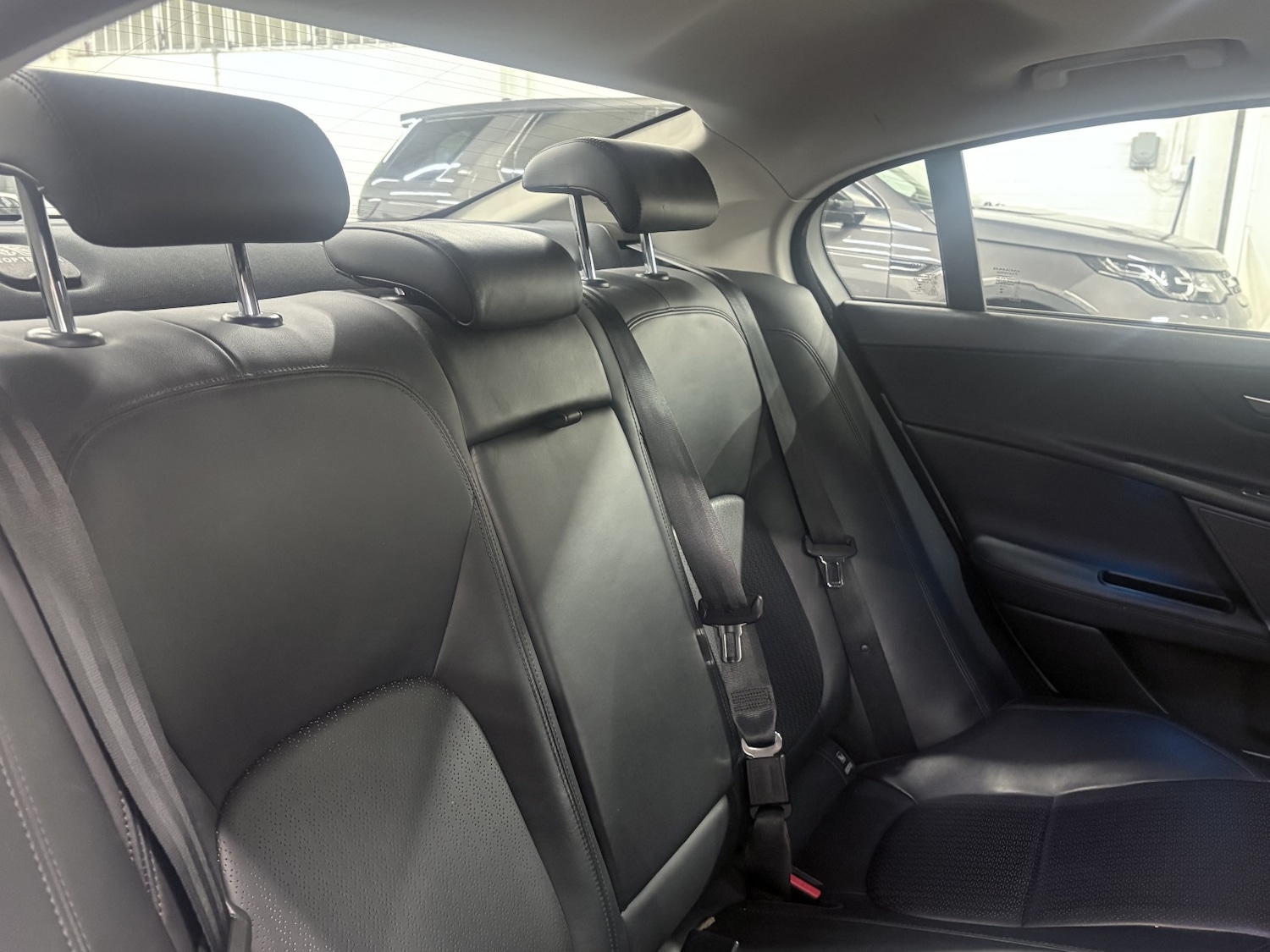 Used Jaguar XE 2017 for sale - 77822193: Photo 70