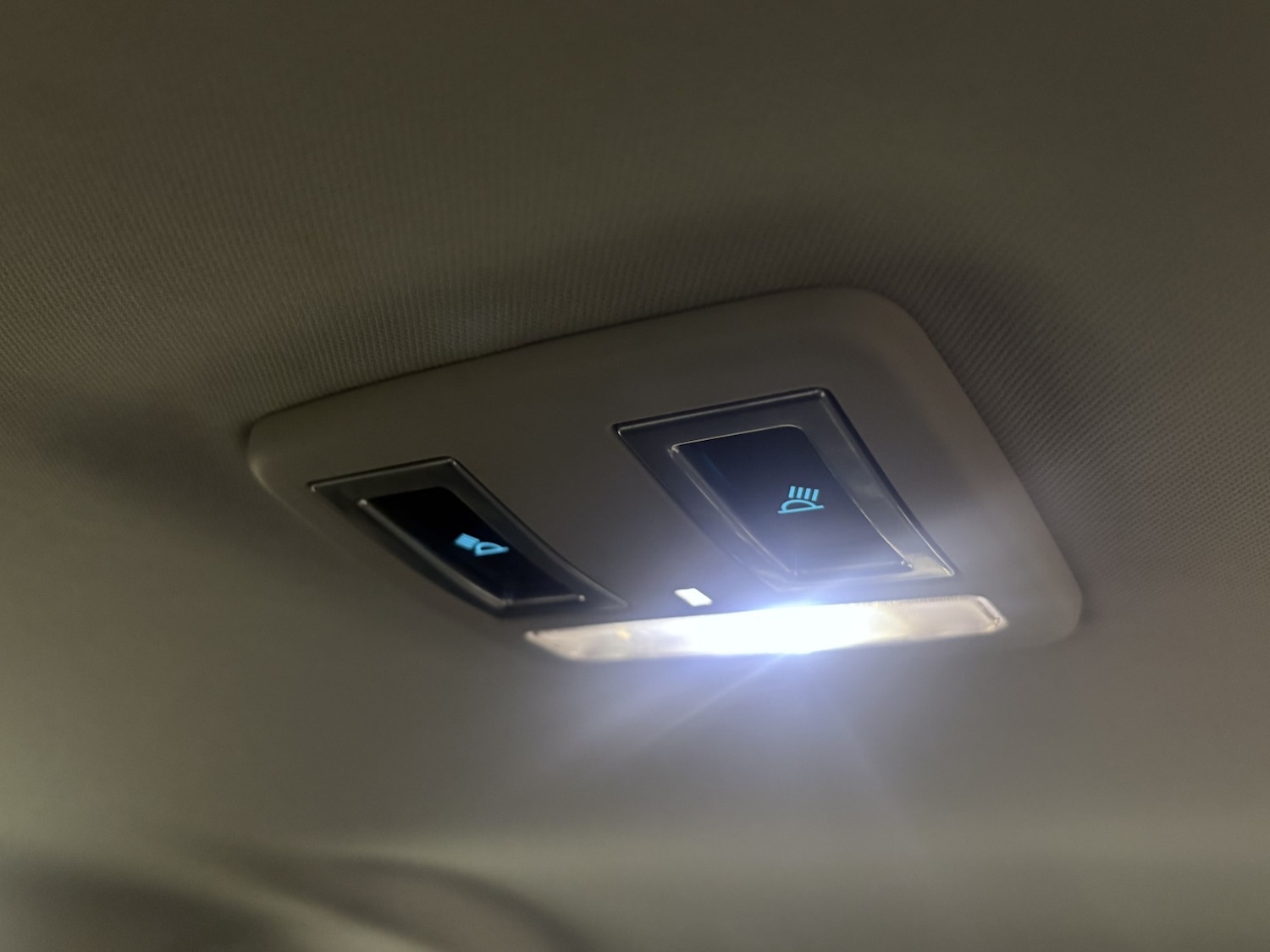 Used Jaguar XE 2017 for sale - 77822193: Photo 82