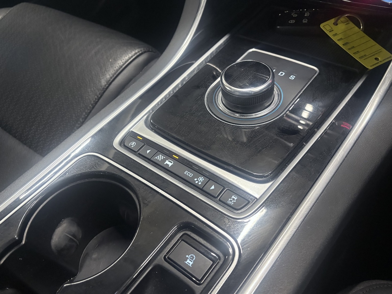 Used Jaguar XE 2017 for sale - 77822193: Photo 89