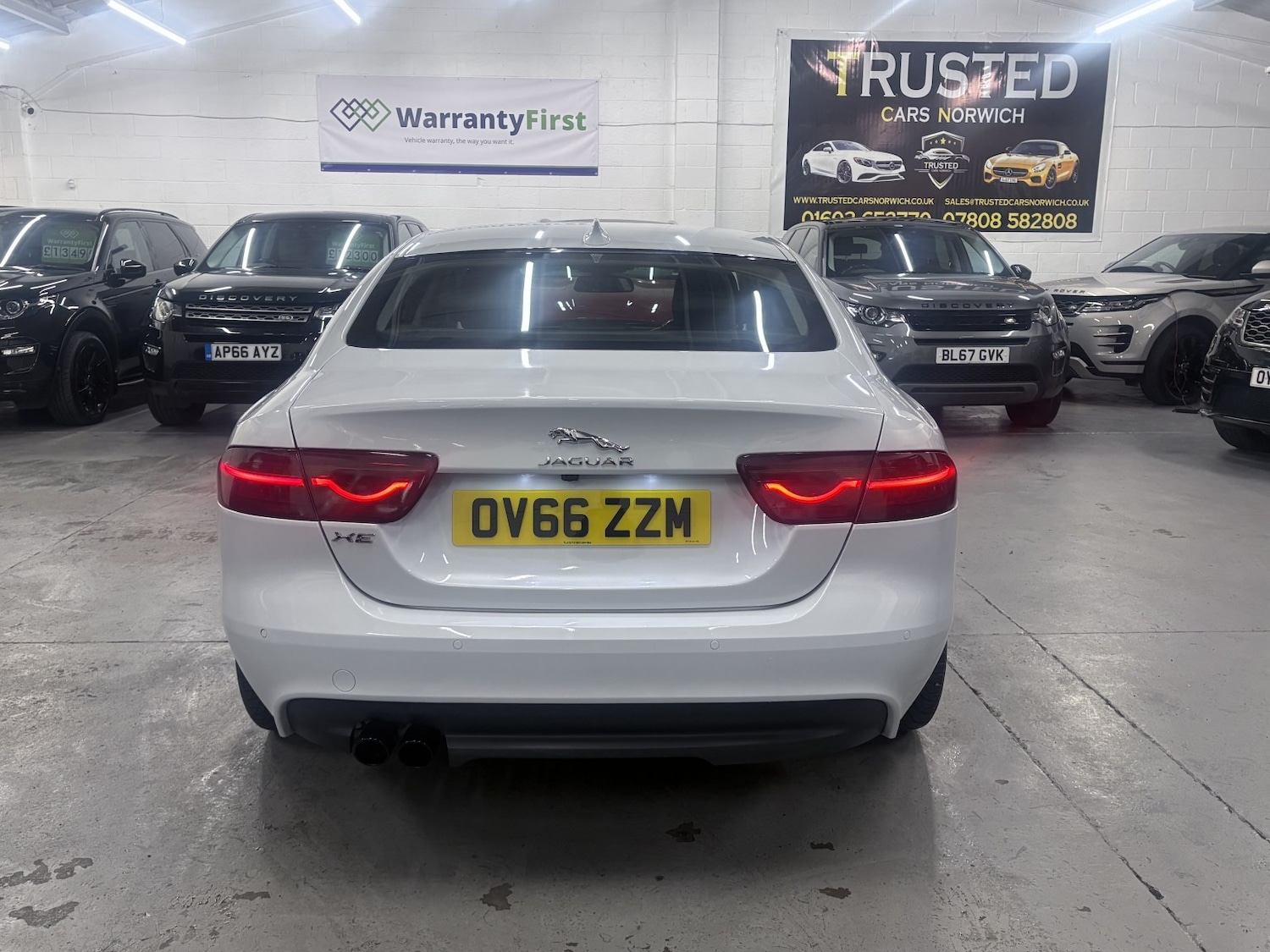 Used Jaguar XE 2017 for sale - 77822193: Photo 9