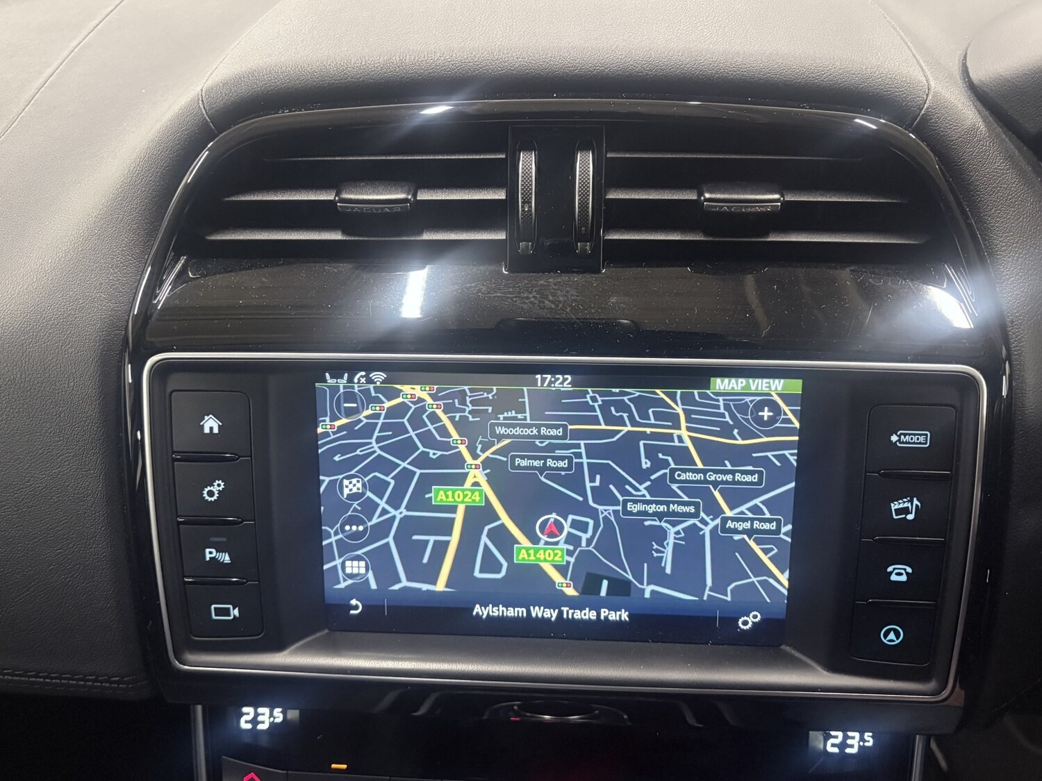 Used Jaguar XE 2017 for sale - 77822193: Photo 95