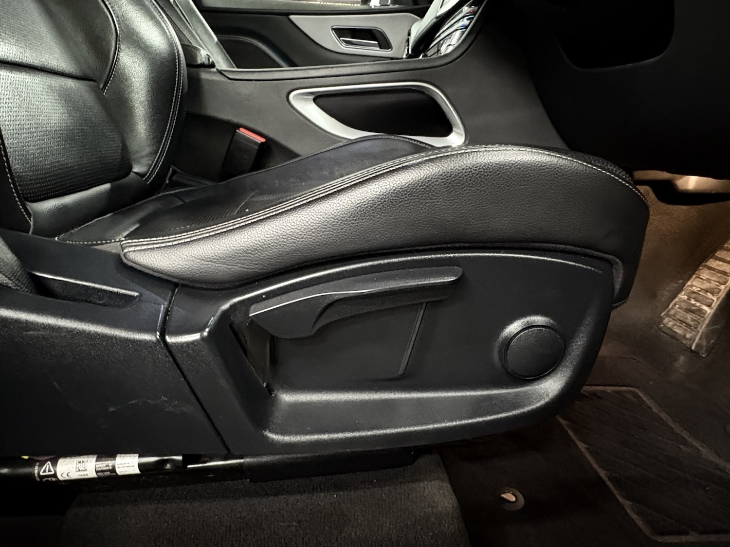 Used Jaguar F-Pace 2017 for sale - 77028041: Photo 42