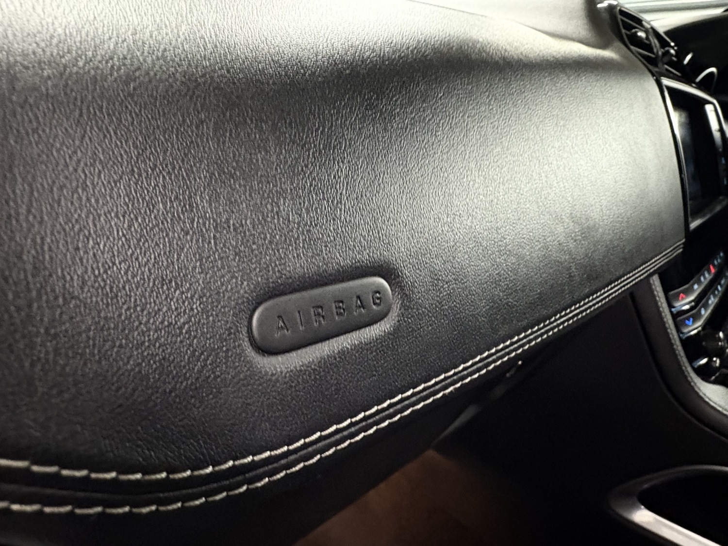 Used Jaguar F-Pace 2017 for sale - 77028041: Photo 58