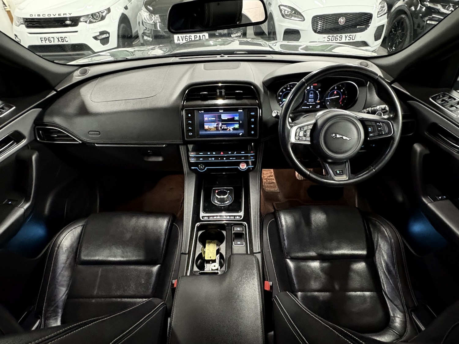 Used Jaguar F-Pace 2017 for sale - 77028041: Photo 73