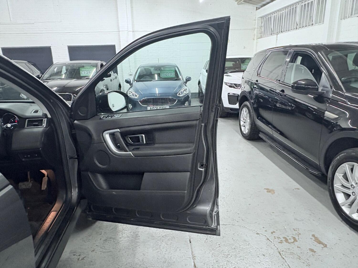 Used Land Rover Discovery Sport 2018 for sale - 76407501: Photo 34