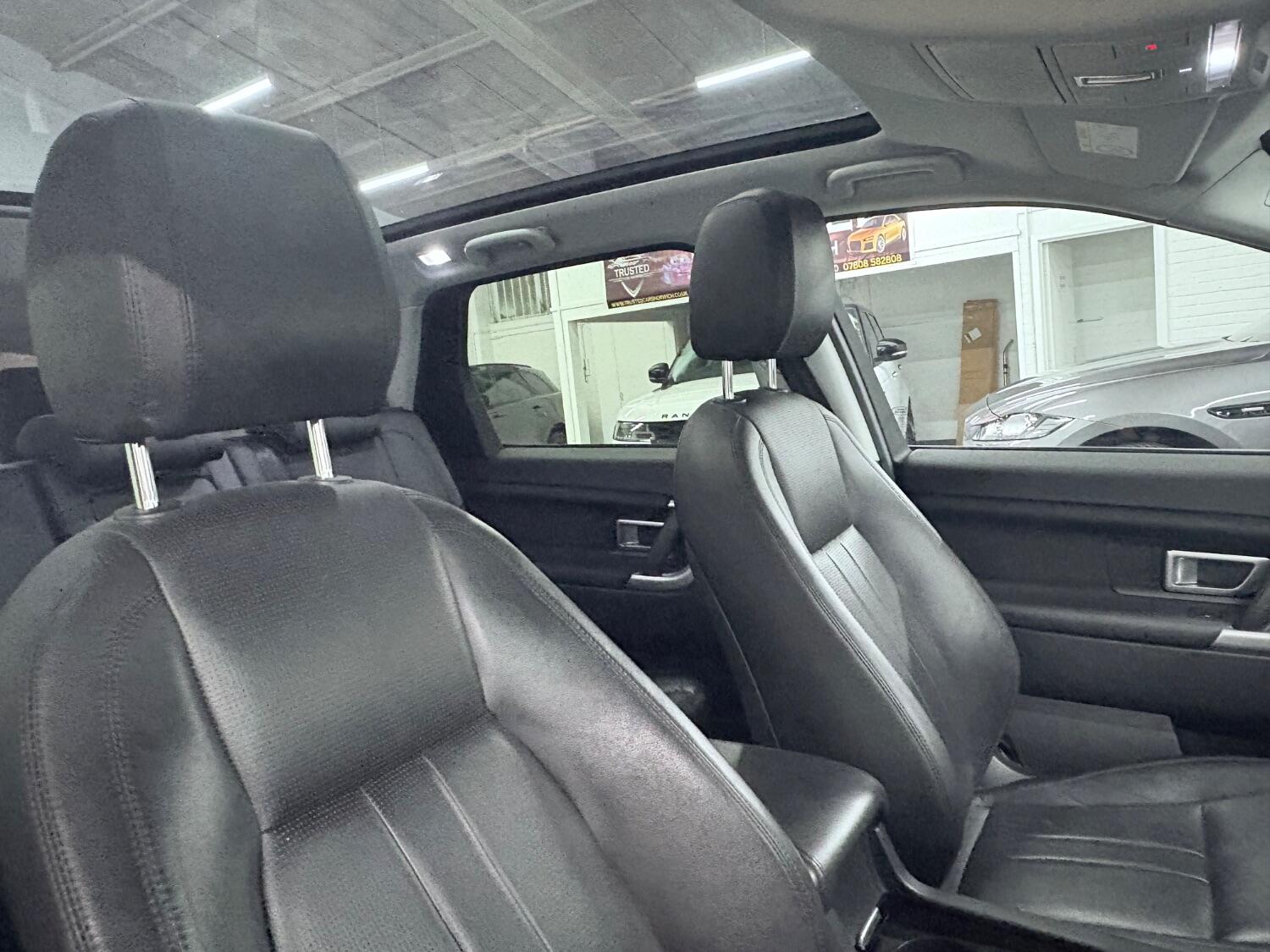 Used Land Rover Discovery Sport 2018 for sale - 76407501: Photo 37