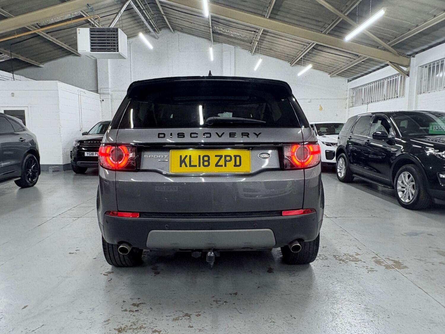 Used Land Rover Discovery Sport 2018 for sale - 76407501: Photo 6