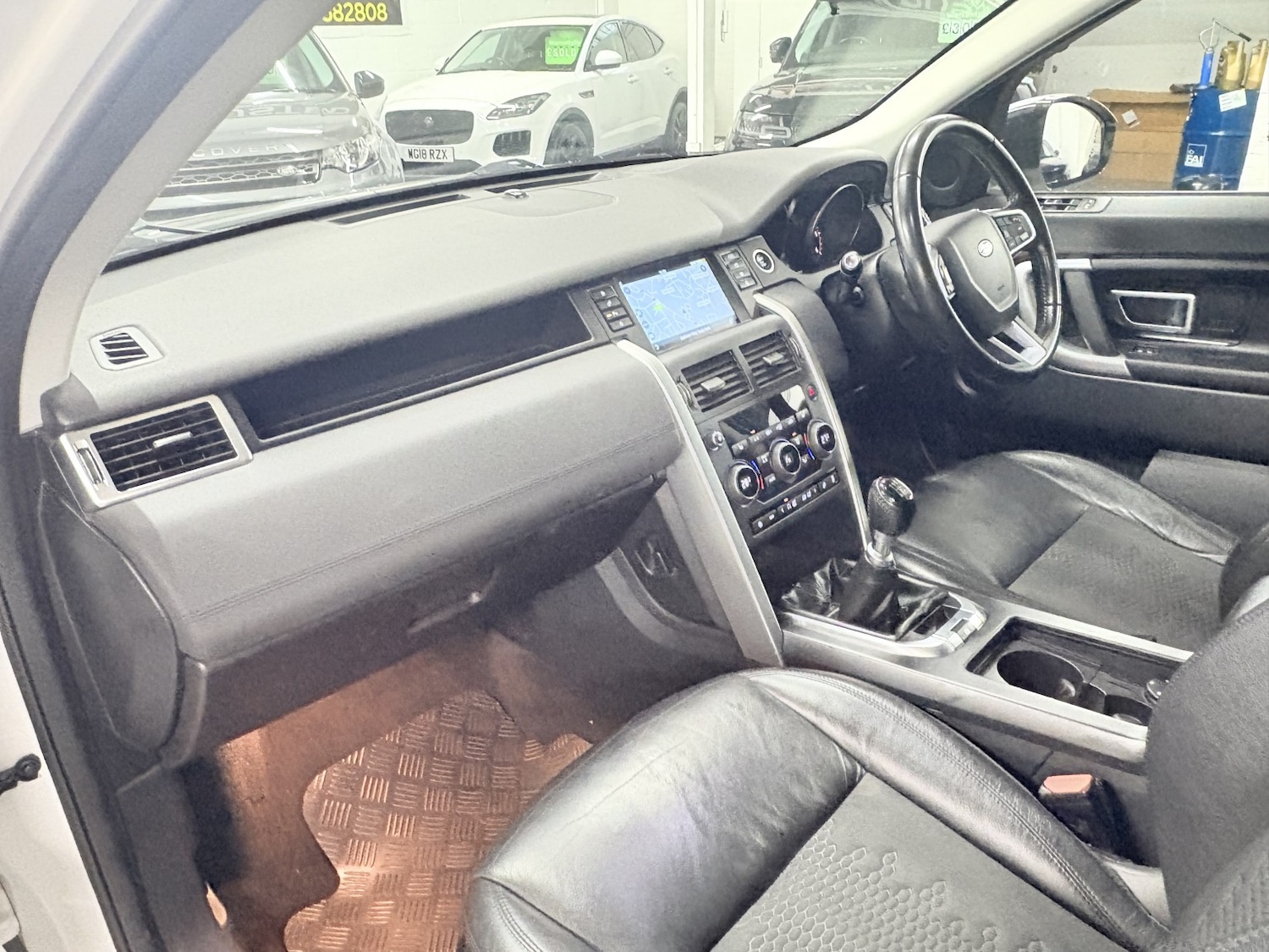 Used Land Rover Discovery Sport 2018 for sale - 77991621: Photo 49