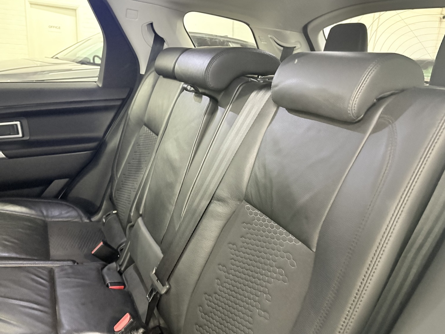 Used Land Rover Discovery Sport 2018 for sale - 77991621: Photo 53