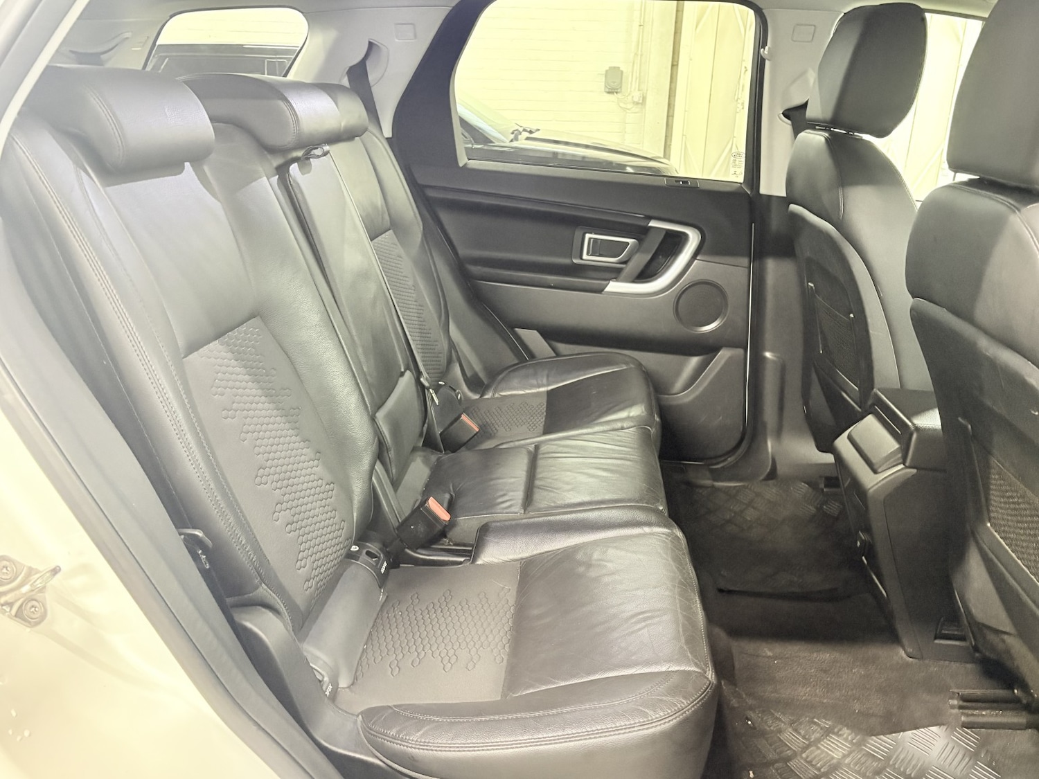 Used Land Rover Discovery Sport 2018 for sale - 77991621: Photo 57