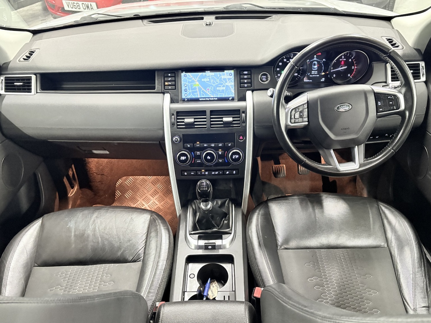 Used Land Rover Discovery Sport 2018 for sale - 77991621: Photo 60