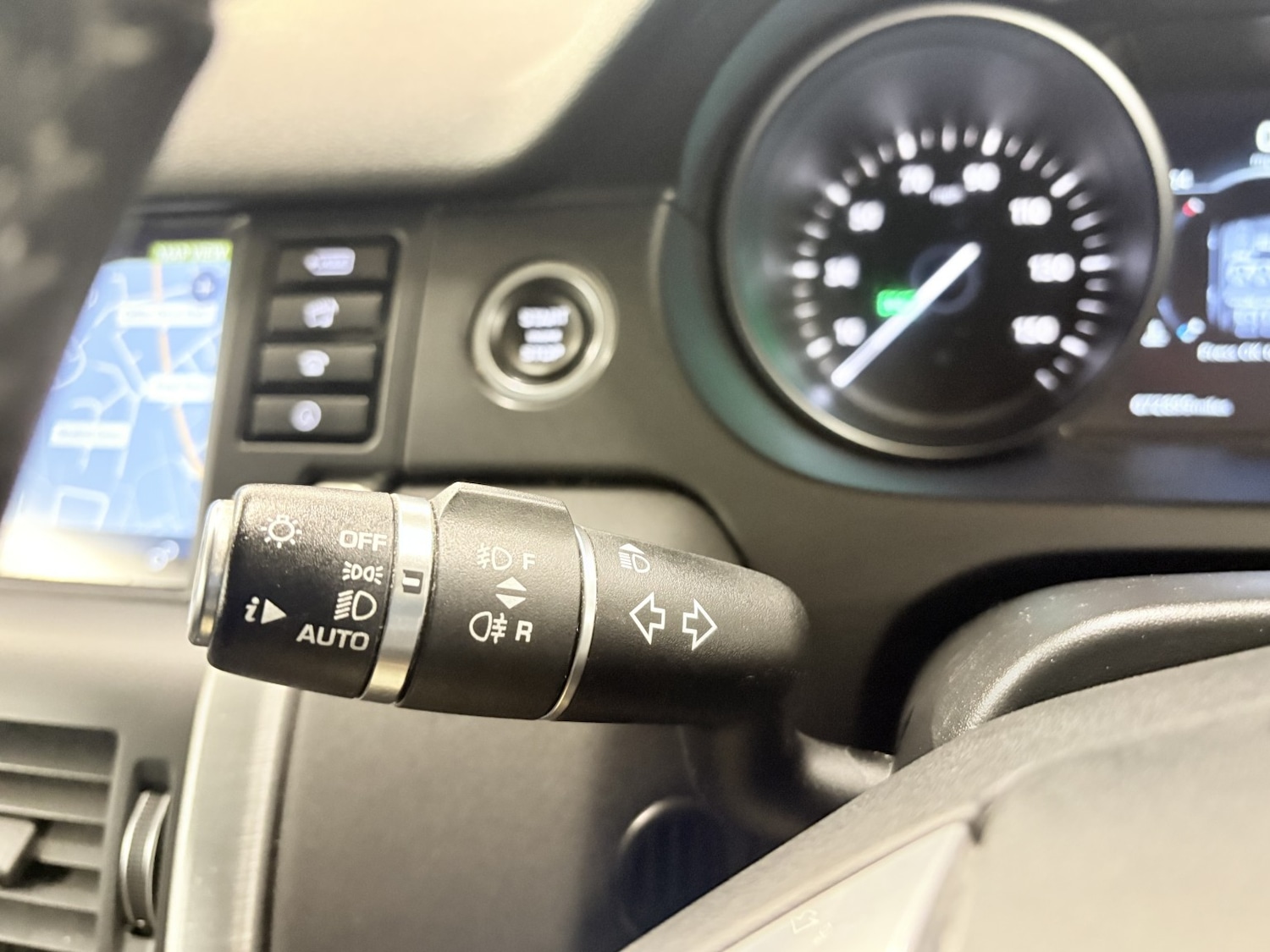 Used Land Rover Discovery Sport 2018 for sale - 77991621: Photo 66