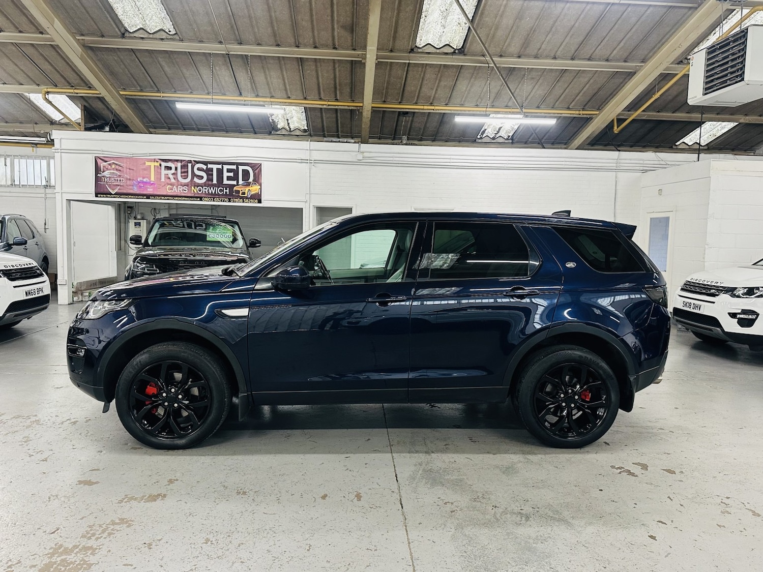 Used Land Rover Discovery Sport 2018 for sale - 78182992: Photo 5