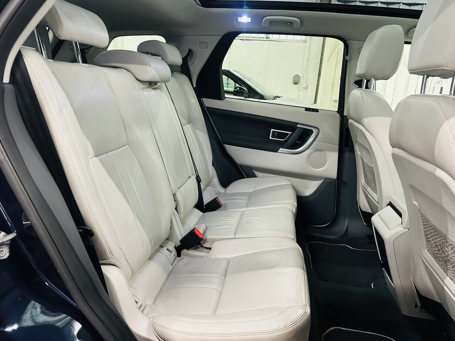 Used Land Rover Discovery Sport 2018 for sale - 78182992: Photo 57