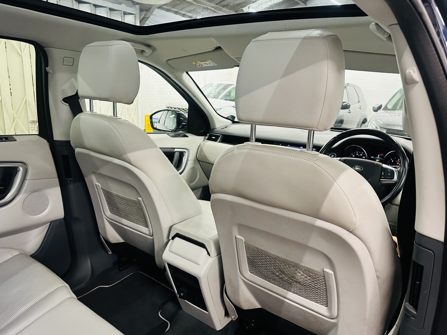 Used Land Rover Discovery Sport 2018 for sale - 78182992: Photo 61