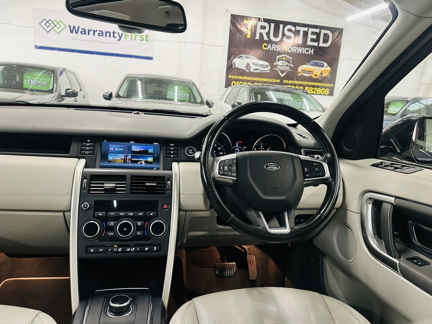 Used Land Rover Discovery Sport 2018 for sale - 78182992: Photo 64