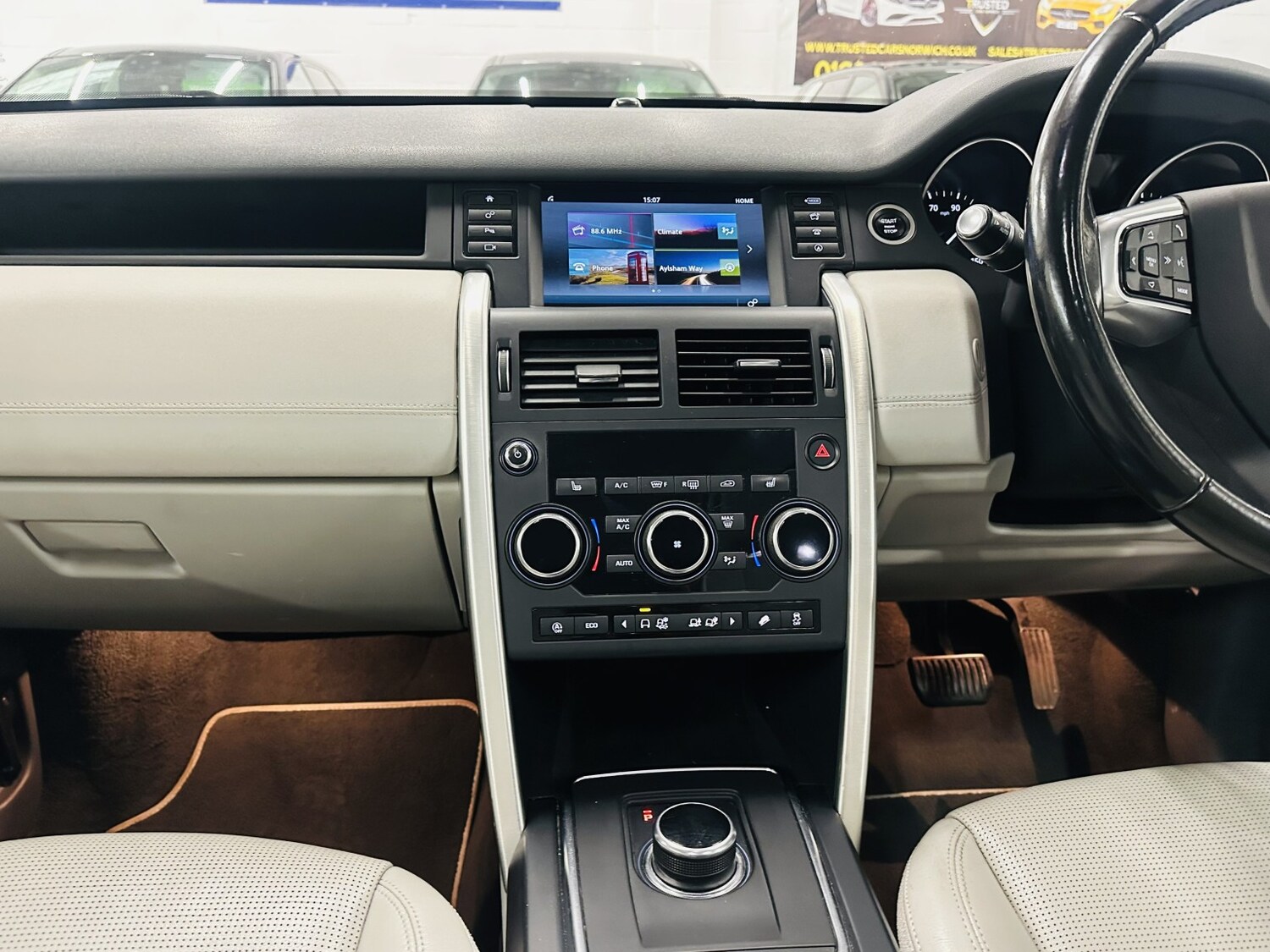 Used Land Rover Discovery Sport 2018 for sale - 78182992: Photo 67