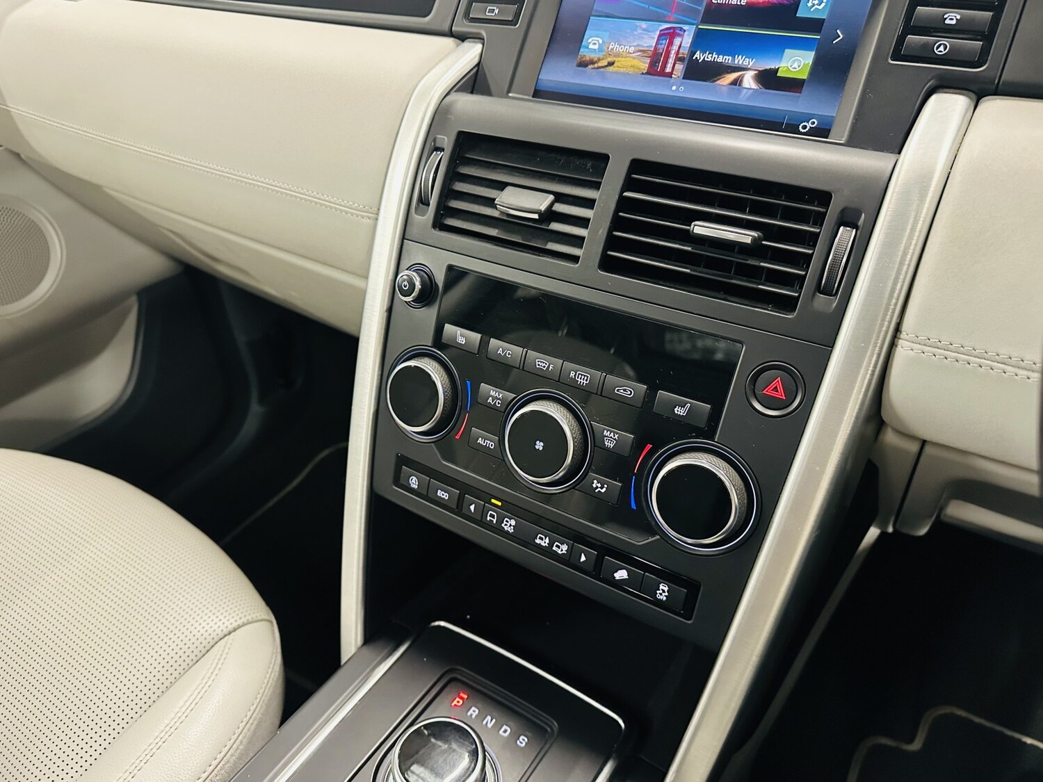 Used Land Rover Discovery Sport 2018 for sale - 78182992: Photo 72