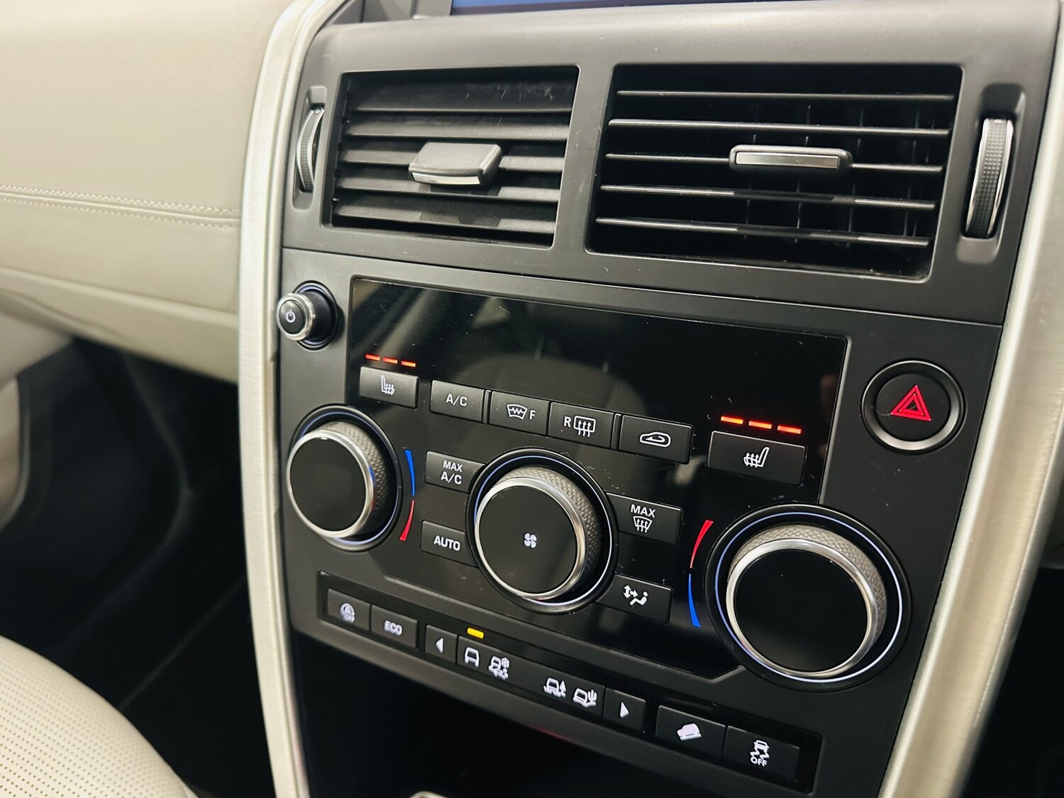 Used Land Rover Discovery Sport 2018 for sale - 78182992: Photo 78