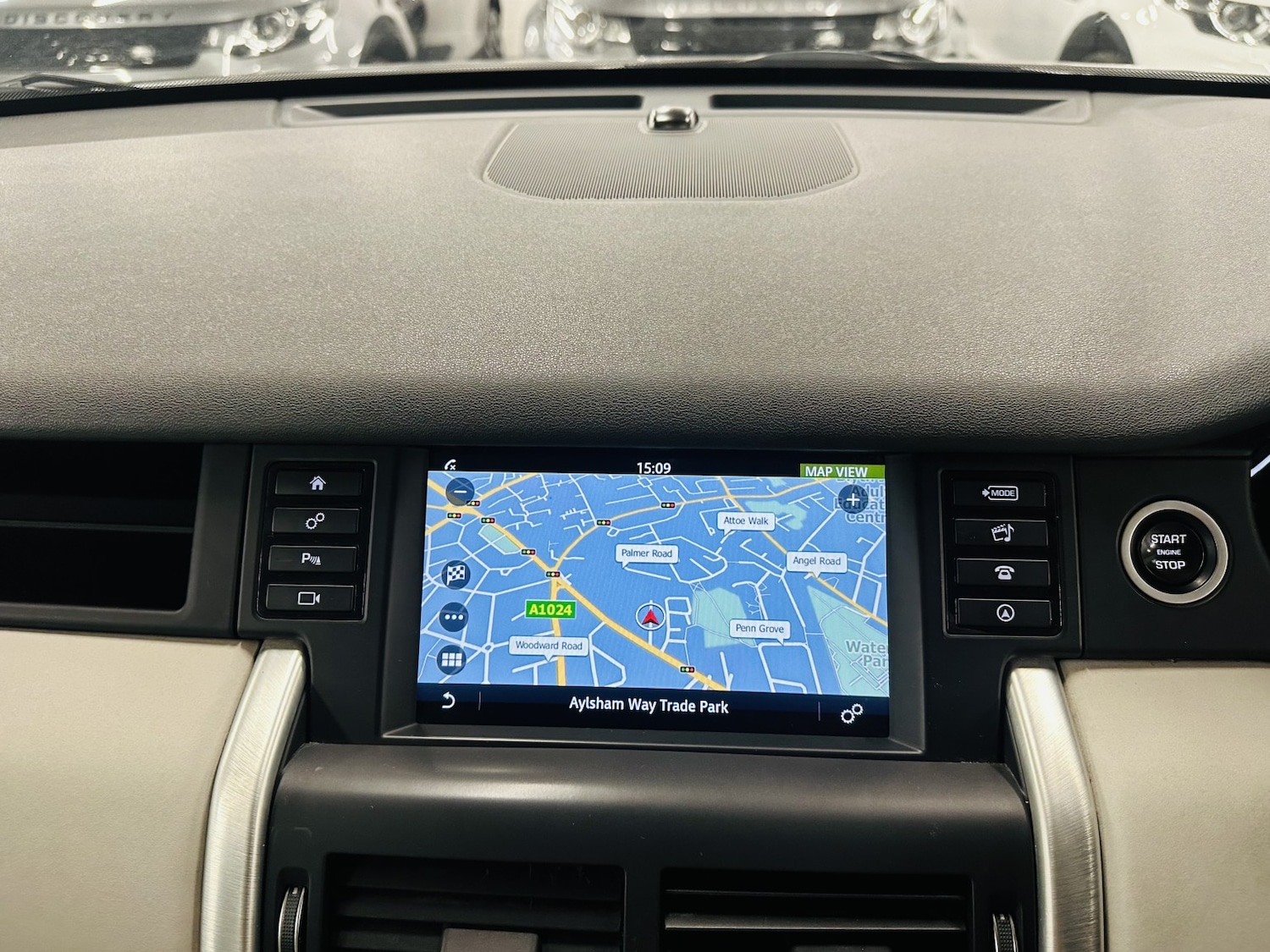 Used Land Rover Discovery Sport 2018 for sale - 78182992: Photo 81