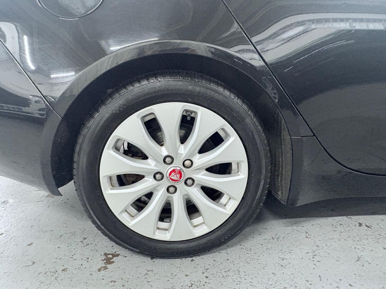 Used Jaguar XE 2017 for sale - 76407495: Photo 26