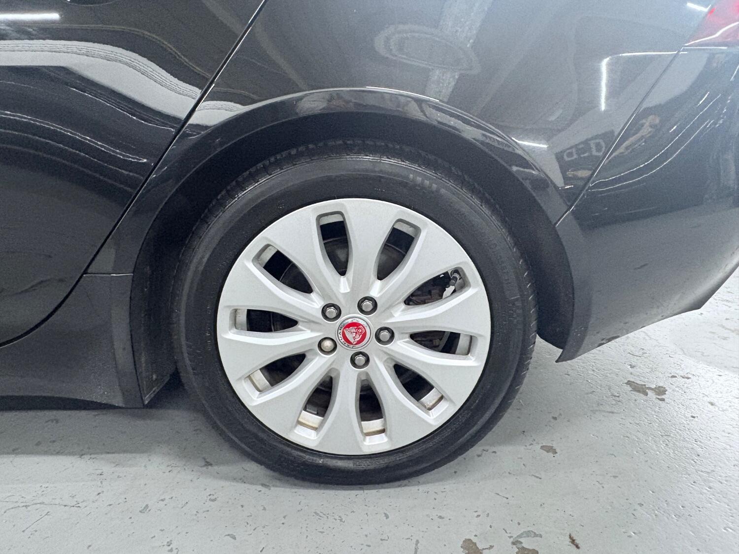 Used Jaguar XE 2017 for sale - 76407495: Photo 27