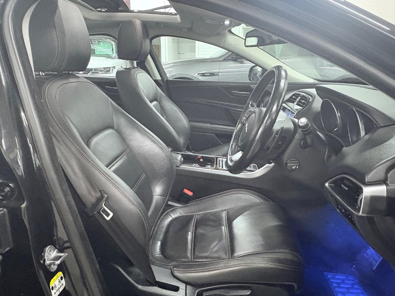 Used Jaguar XE 2017 for sale - 76407495: Photo 38