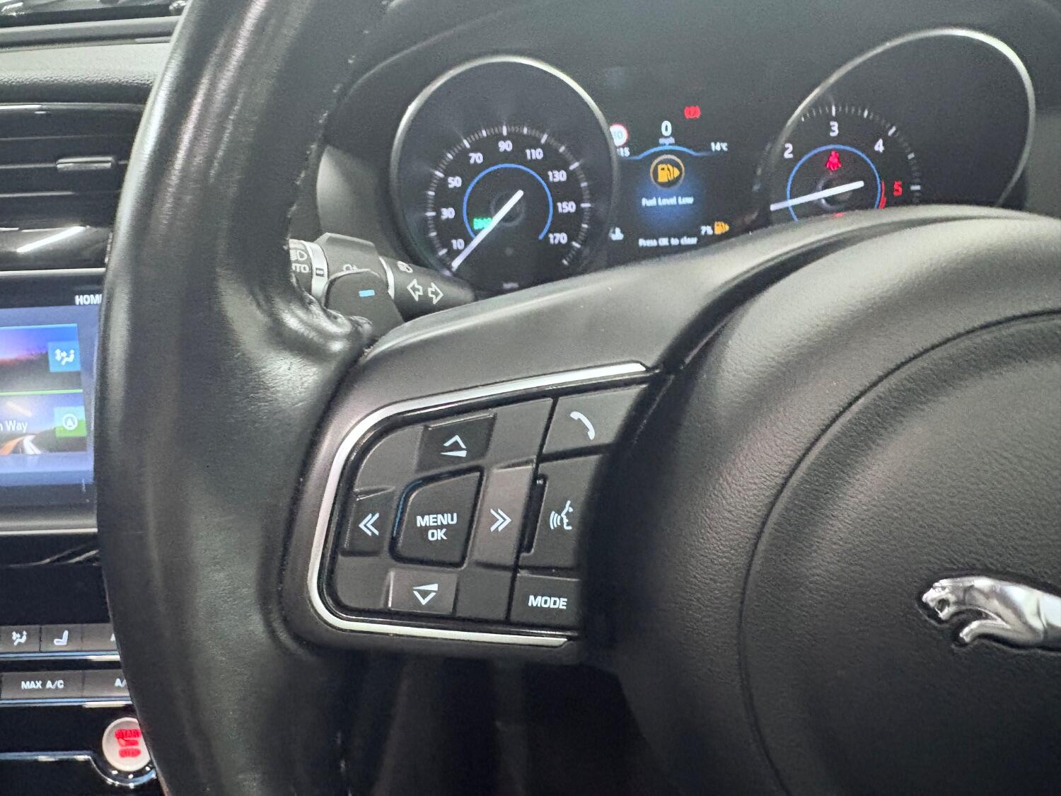 Used Jaguar XE 2017 for sale - 76407495: Photo 65