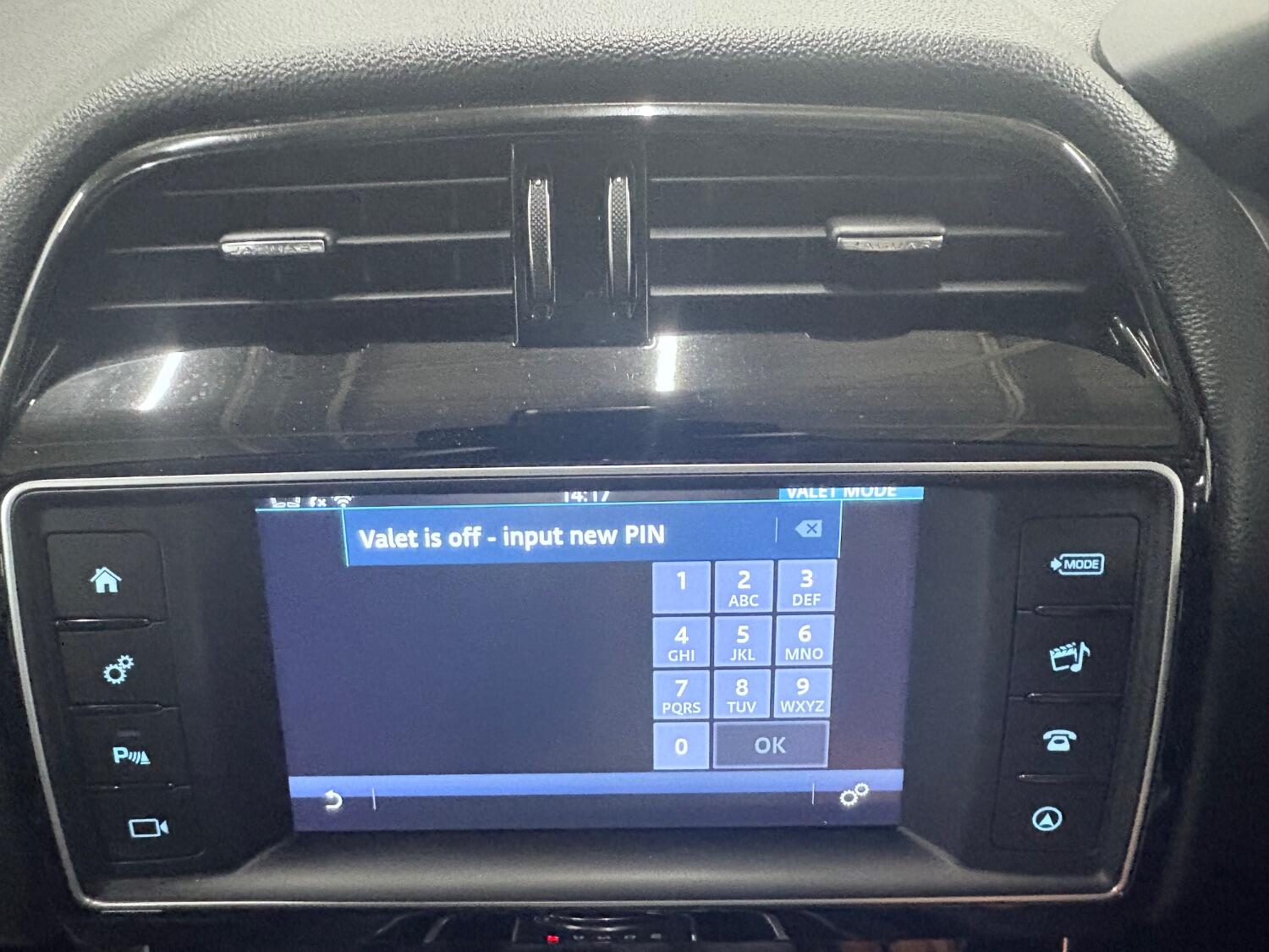 Used Jaguar XE 2017 for sale - 76407495: Photo 80