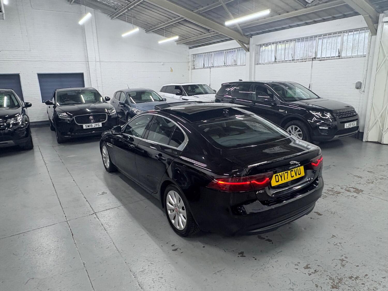 Used Jaguar XE 2017 for sale - 76407495: Photo 9