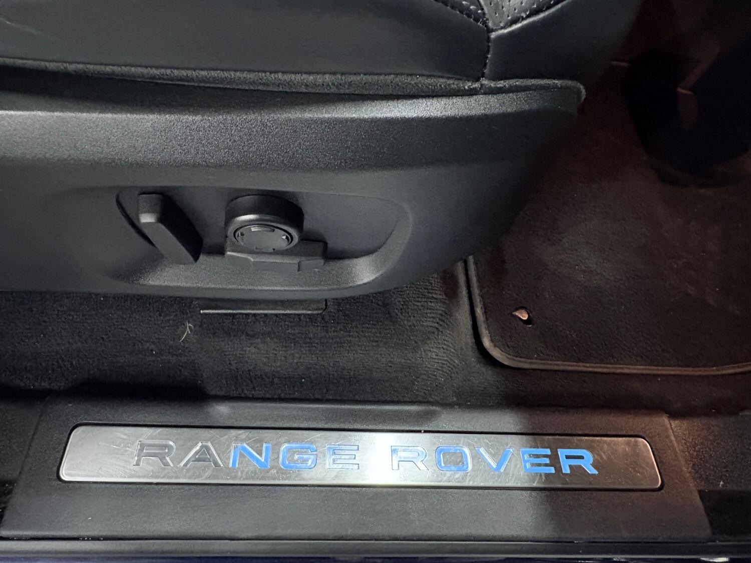 Used Land Rover Range Rover Evoque 2018 for sale - 76407485: Photo 54