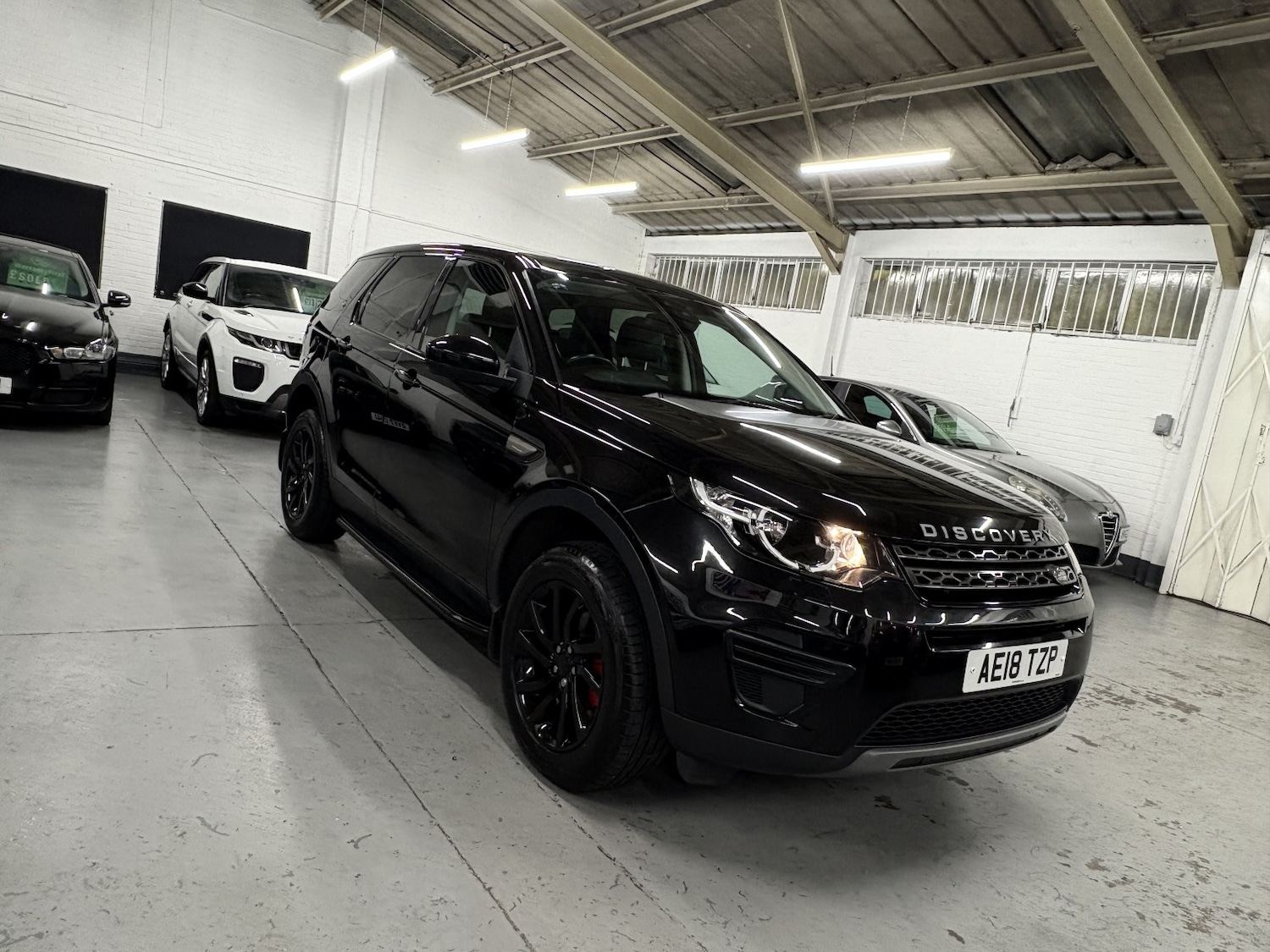 Used Land Rover Discovery Sport 2018 for sale - 76863898: Photo 15