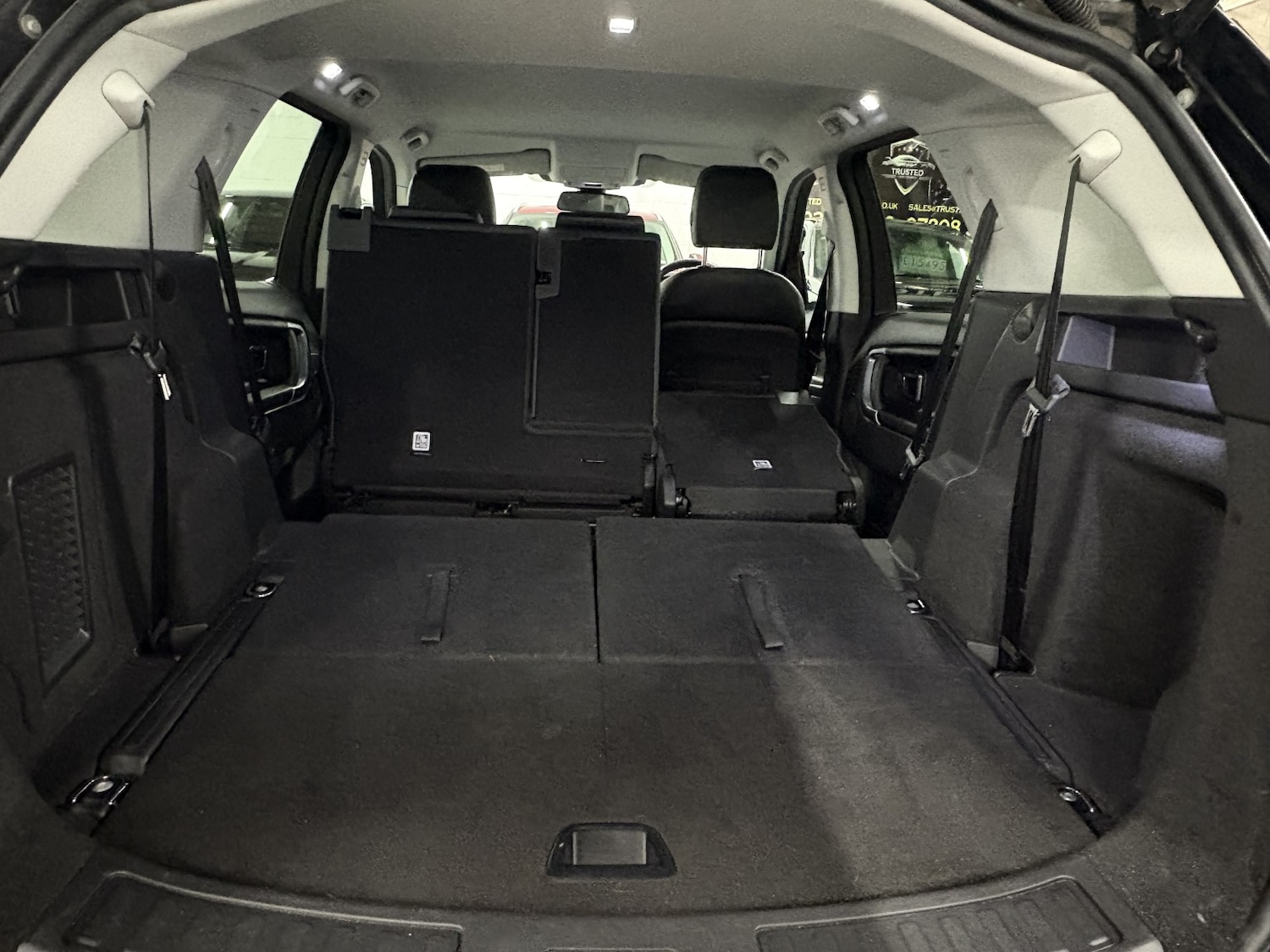 Used Land Rover Discovery Sport 2018 for sale - 76863898: Photo 33