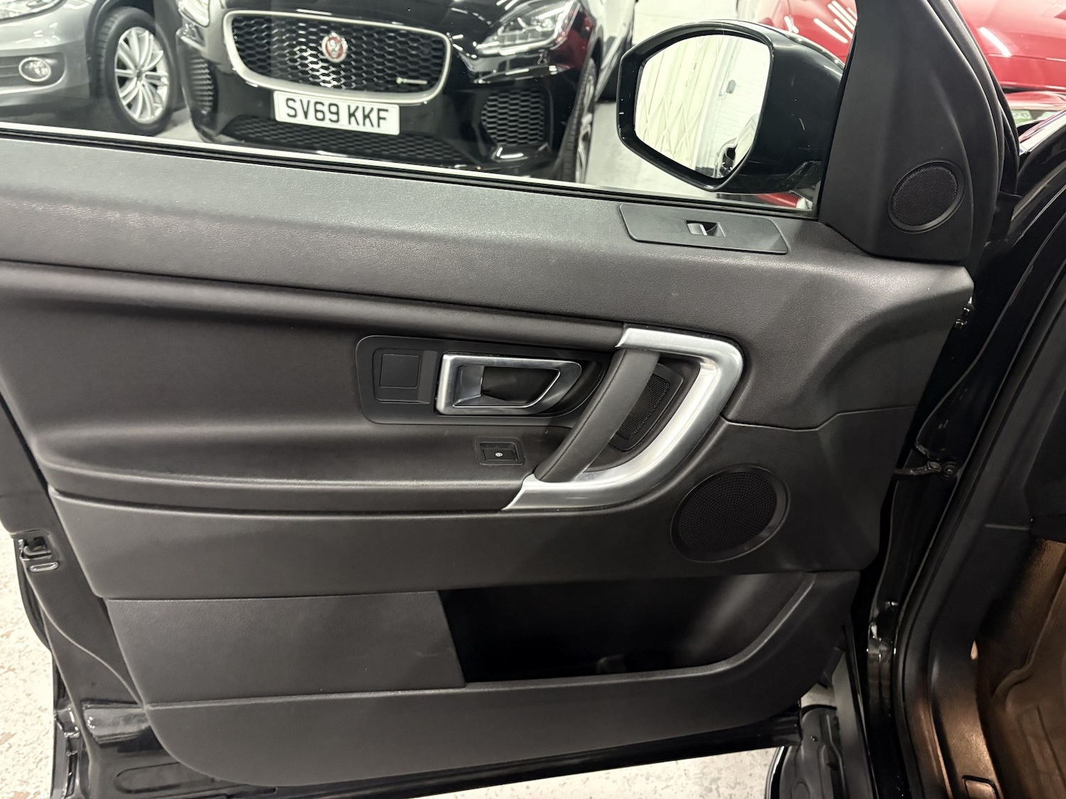 Used Land Rover Discovery Sport 2018 for sale - 76863898: Photo 44