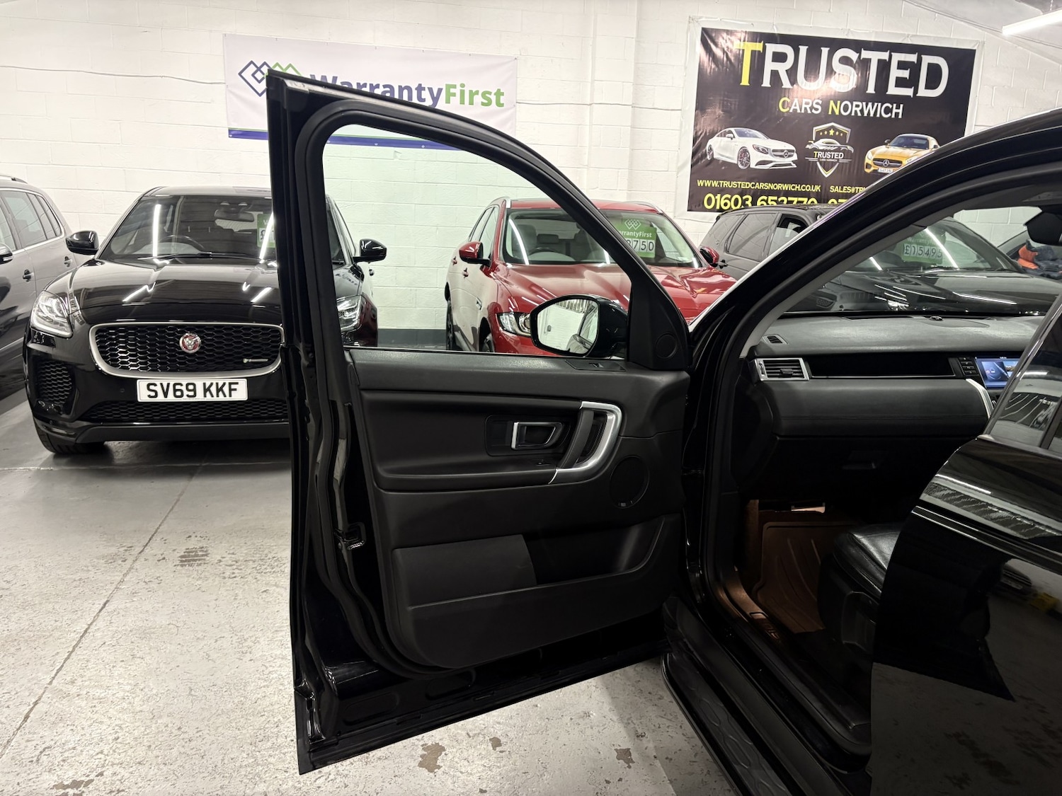 Used Land Rover Discovery Sport 2018 for sale - 76863898: Photo 45