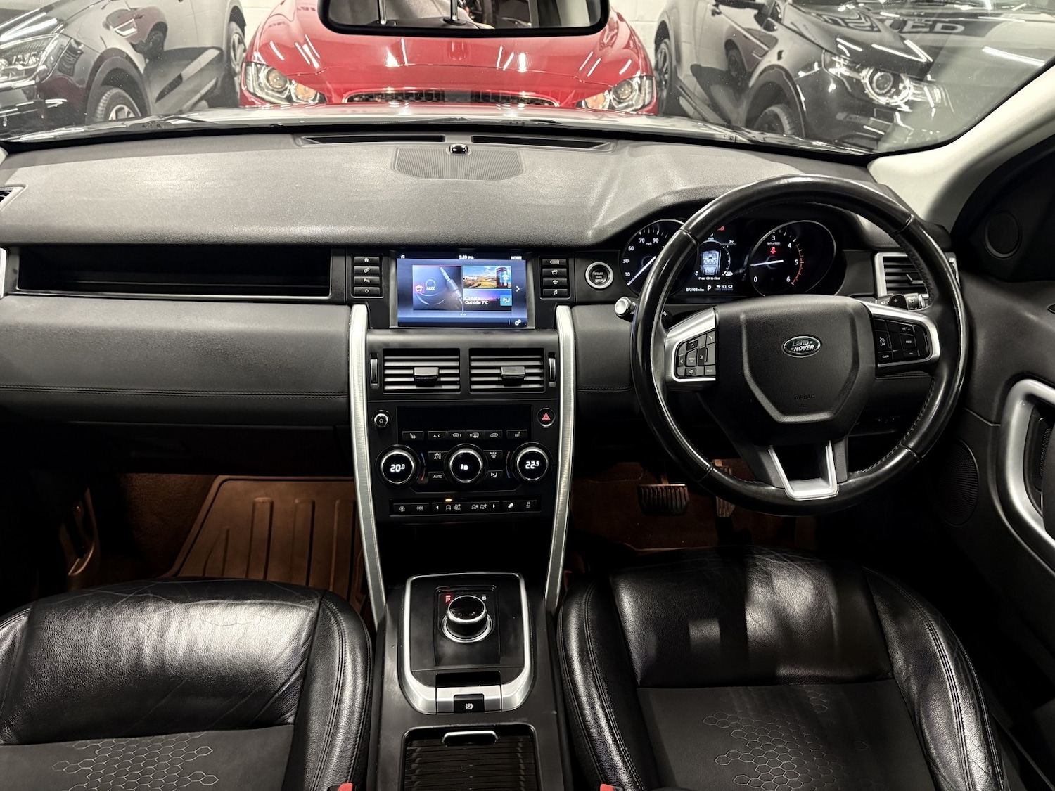 Used Land Rover Discovery Sport 2018 for sale - 76863898: Photo 58