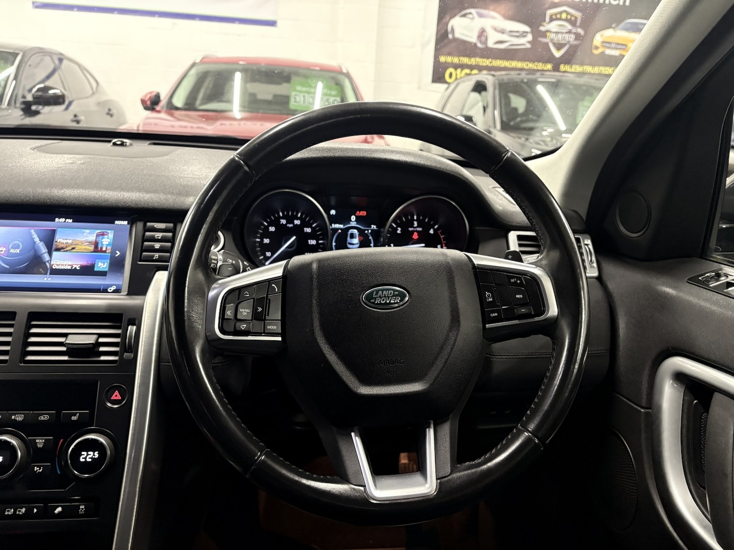 Used Land Rover Discovery Sport 2018 for sale - 76863898: Photo 63