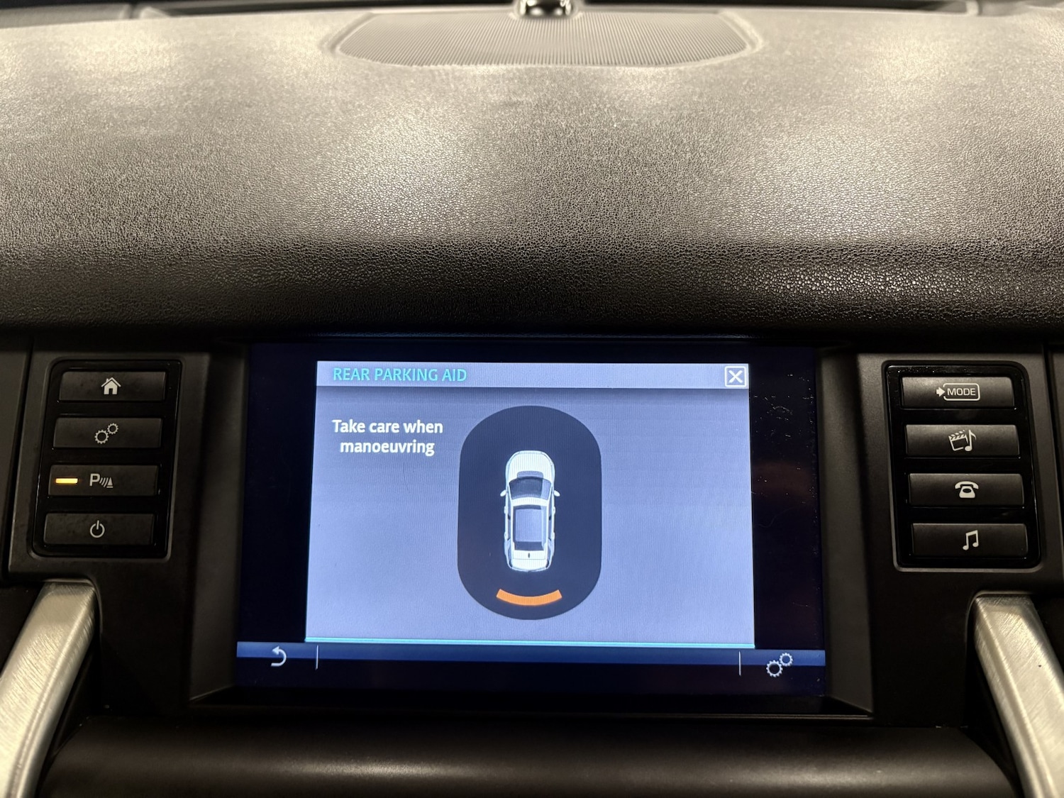 Used Land Rover Discovery Sport 2018 for sale - 76863898: Photo 77