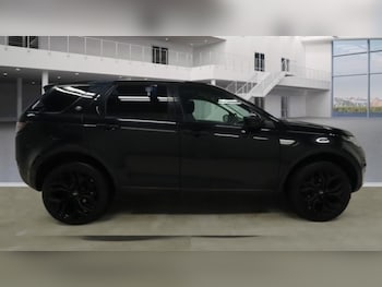 Used Land Rover Discovery Sport 2015 for sale - 78300534: Photo