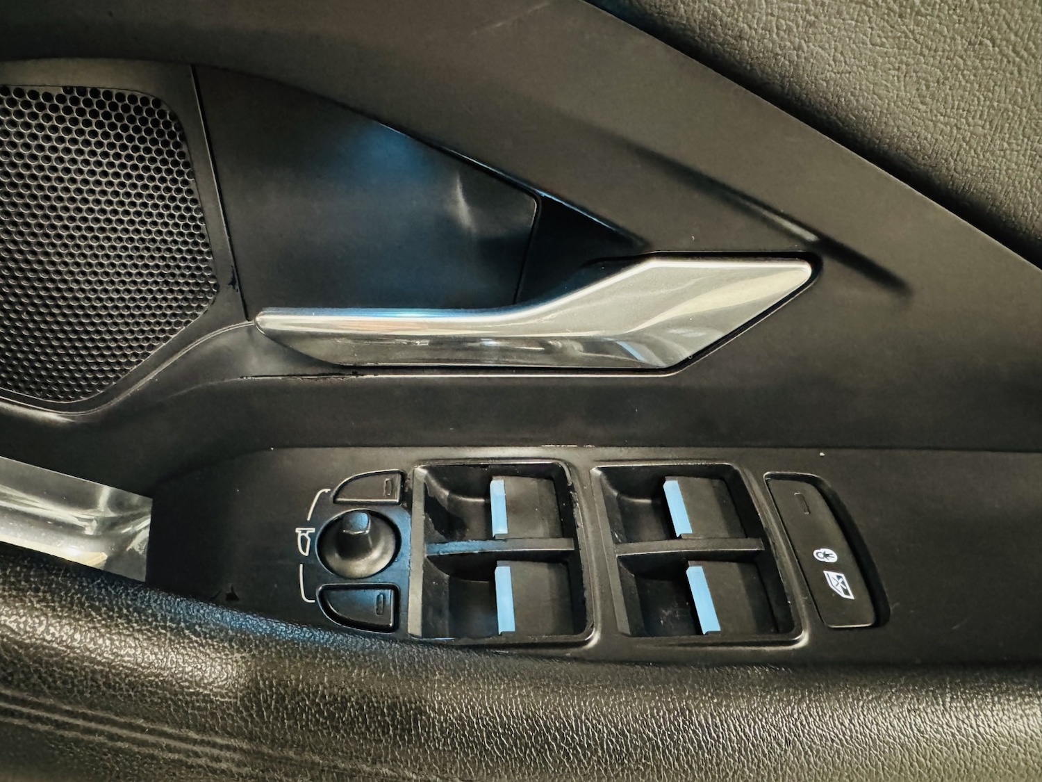 Used Jaguar E-Pace 2018 for sale - 77595285: Photo 44