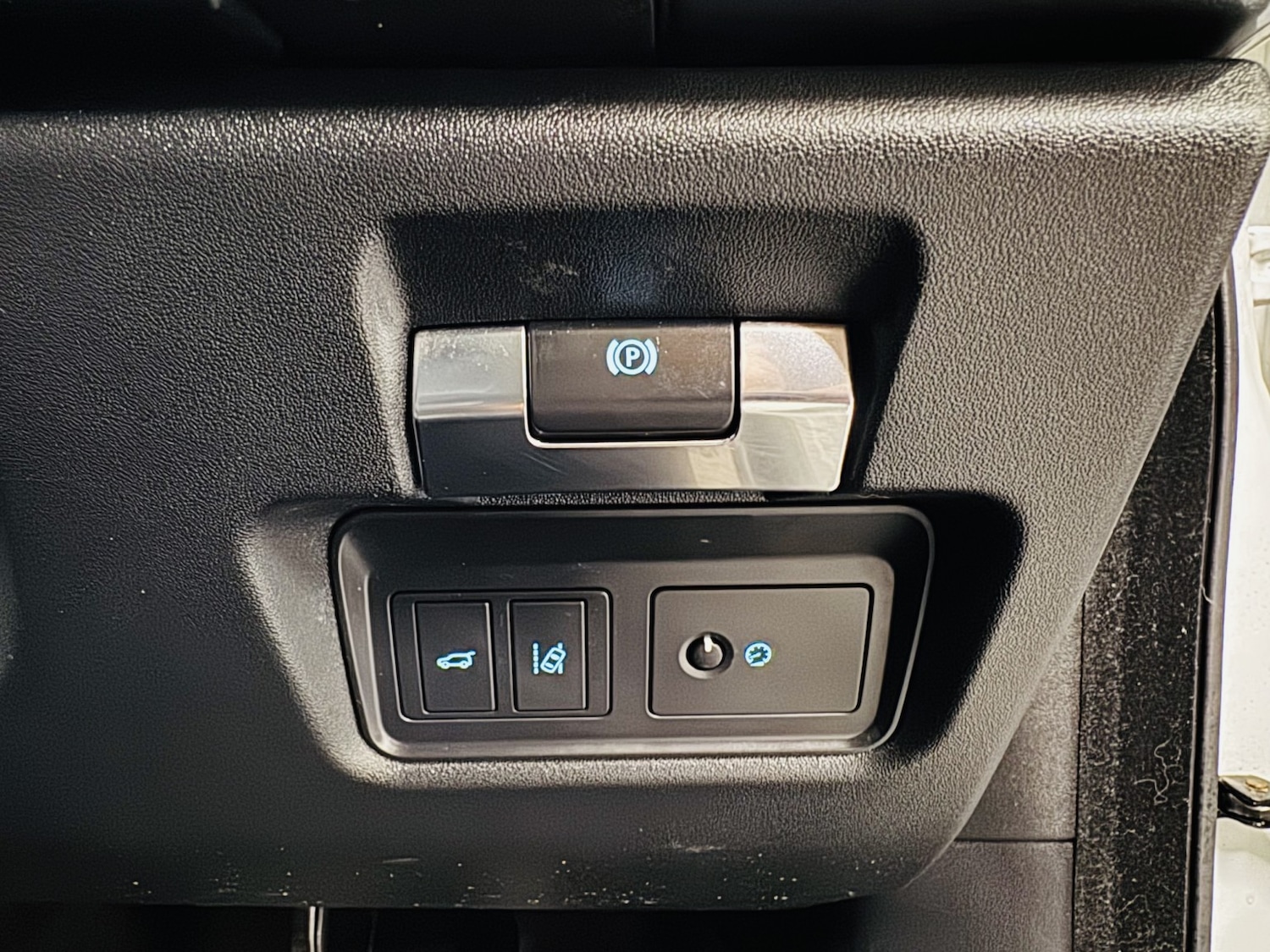 Used Jaguar E-Pace 2018 for sale - 77595285: Photo 48