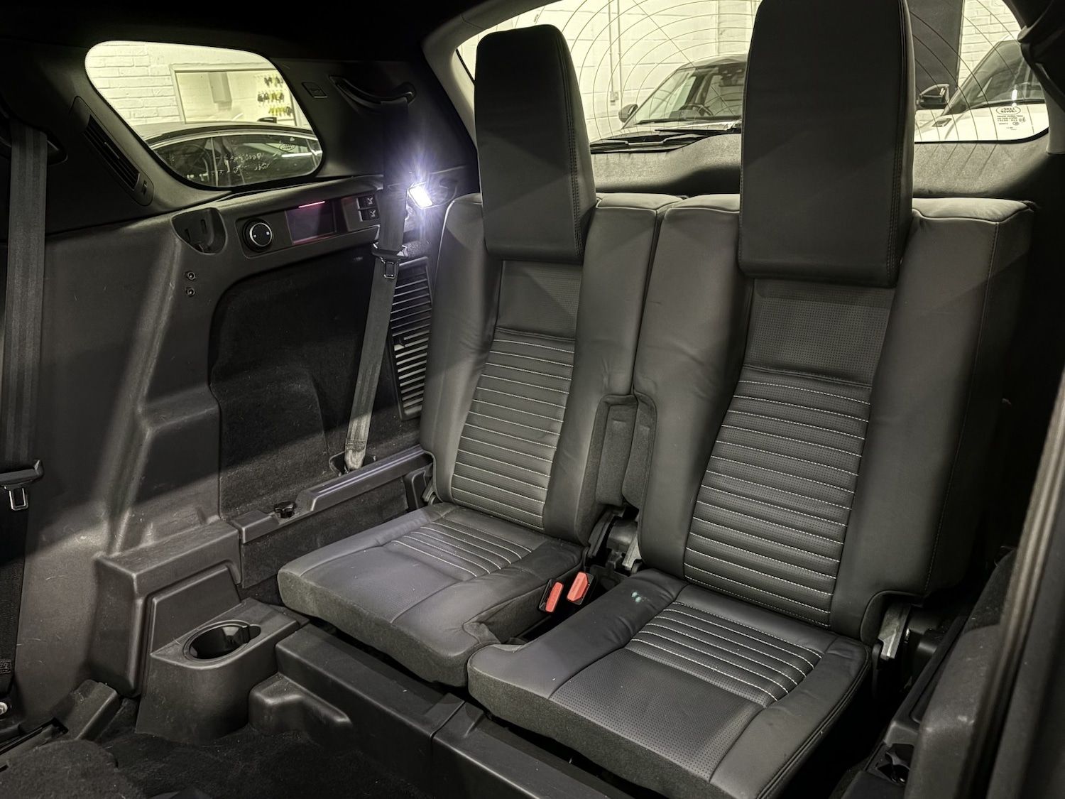 Used Land Rover Discovery Sport 2017 for sale - 76863941: Photo 35