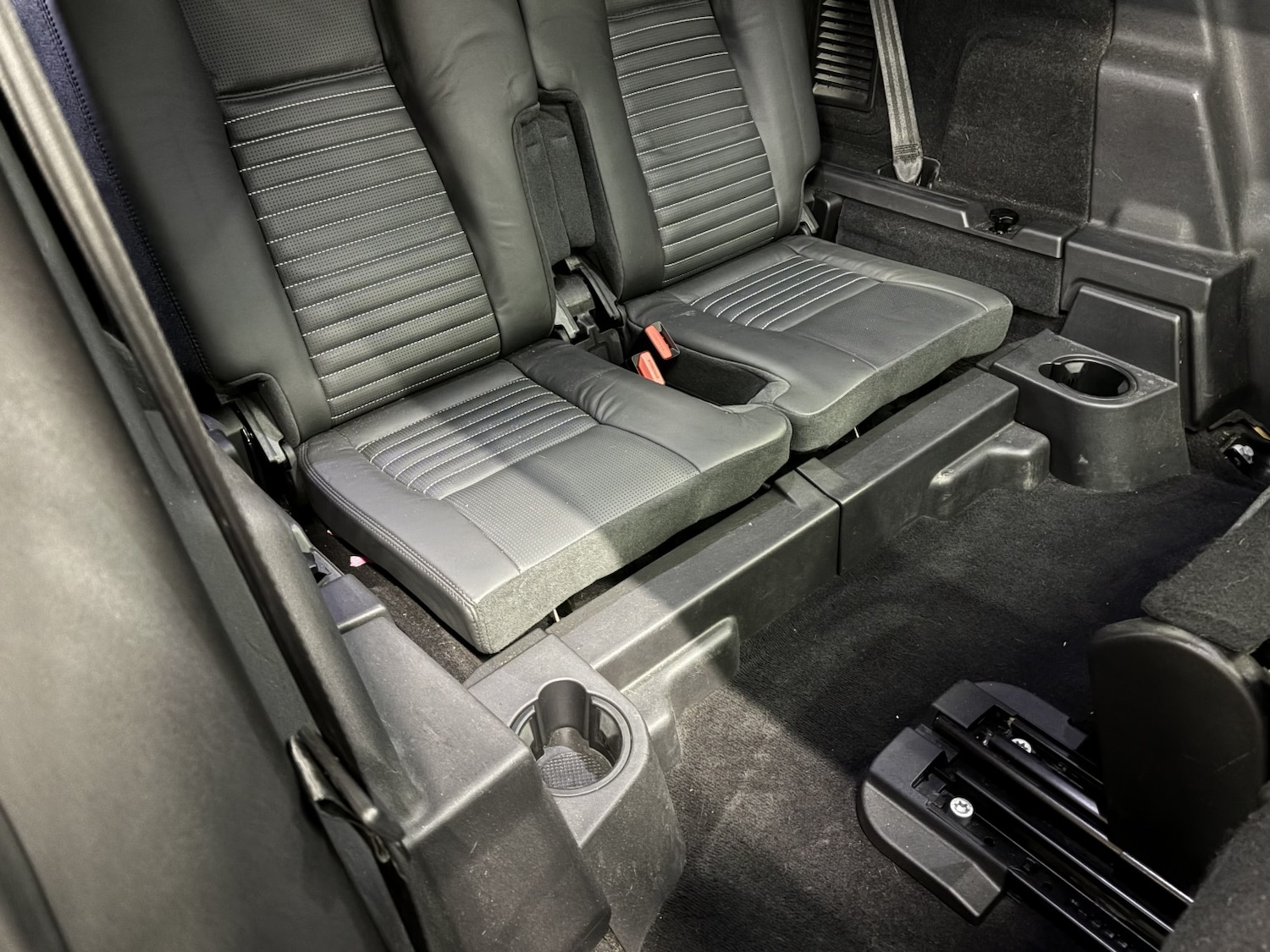 Used Land Rover Discovery Sport 2017 for sale - 76863941: Photo 37