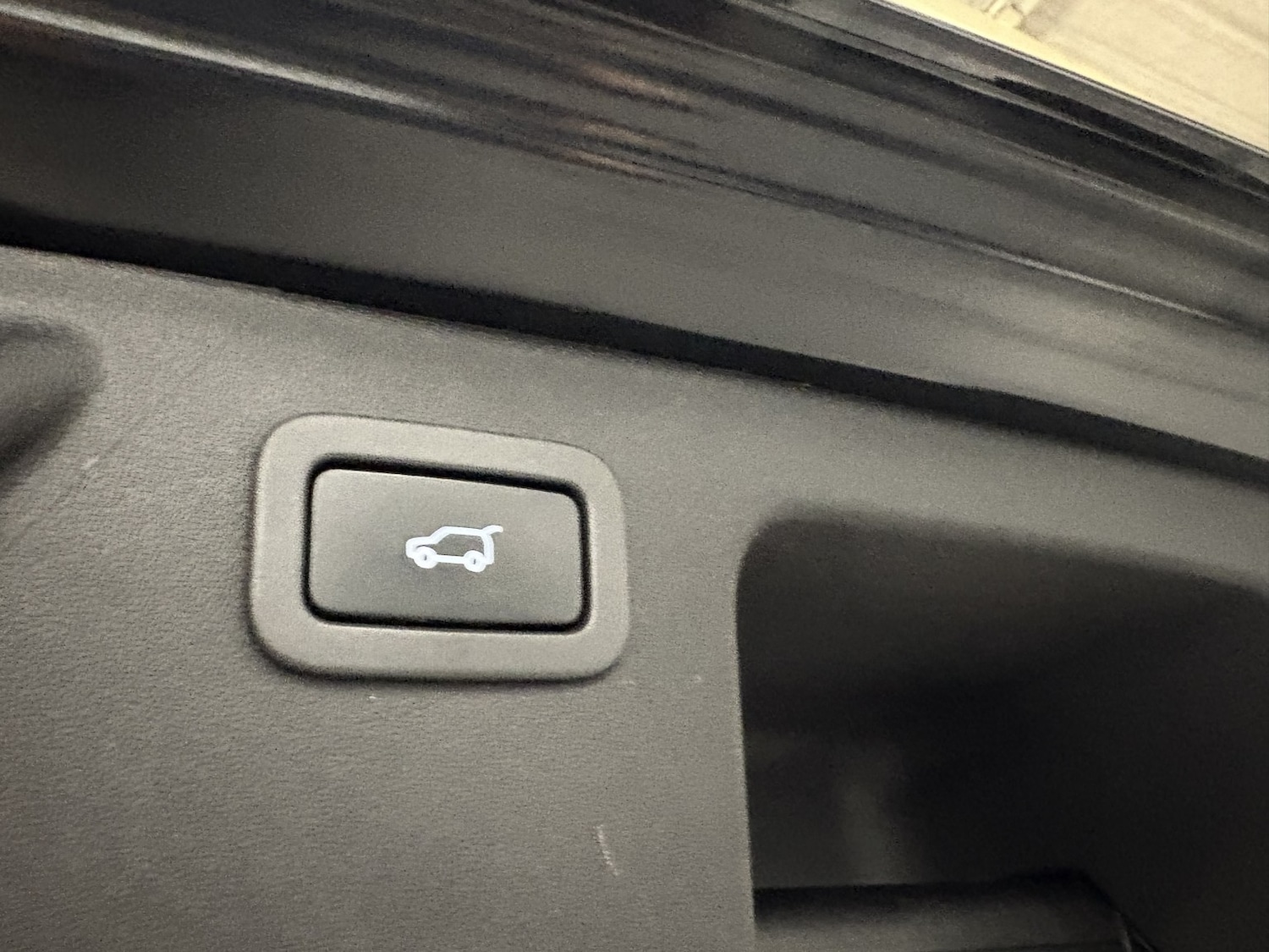 Used Land Rover Discovery Sport 2017 for sale - 76863941: Photo 42