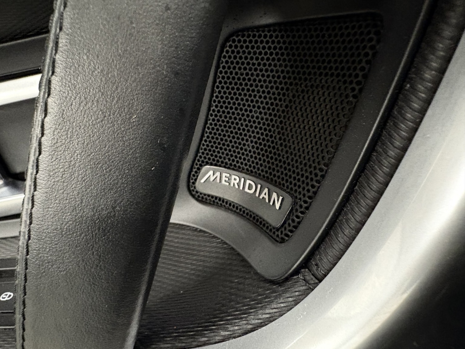 Used Land Rover Discovery Sport 2017 for sale - 76863941: Photo 63