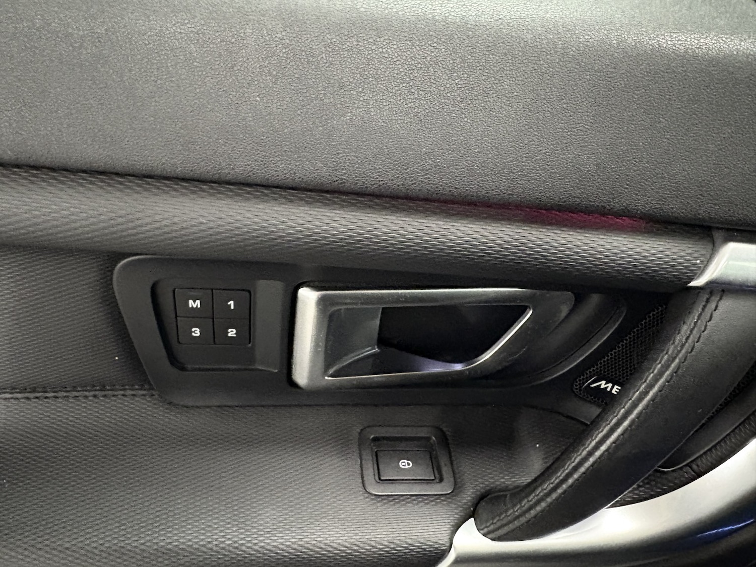 Used Land Rover Discovery Sport 2017 for sale - 76863941: Photo 64